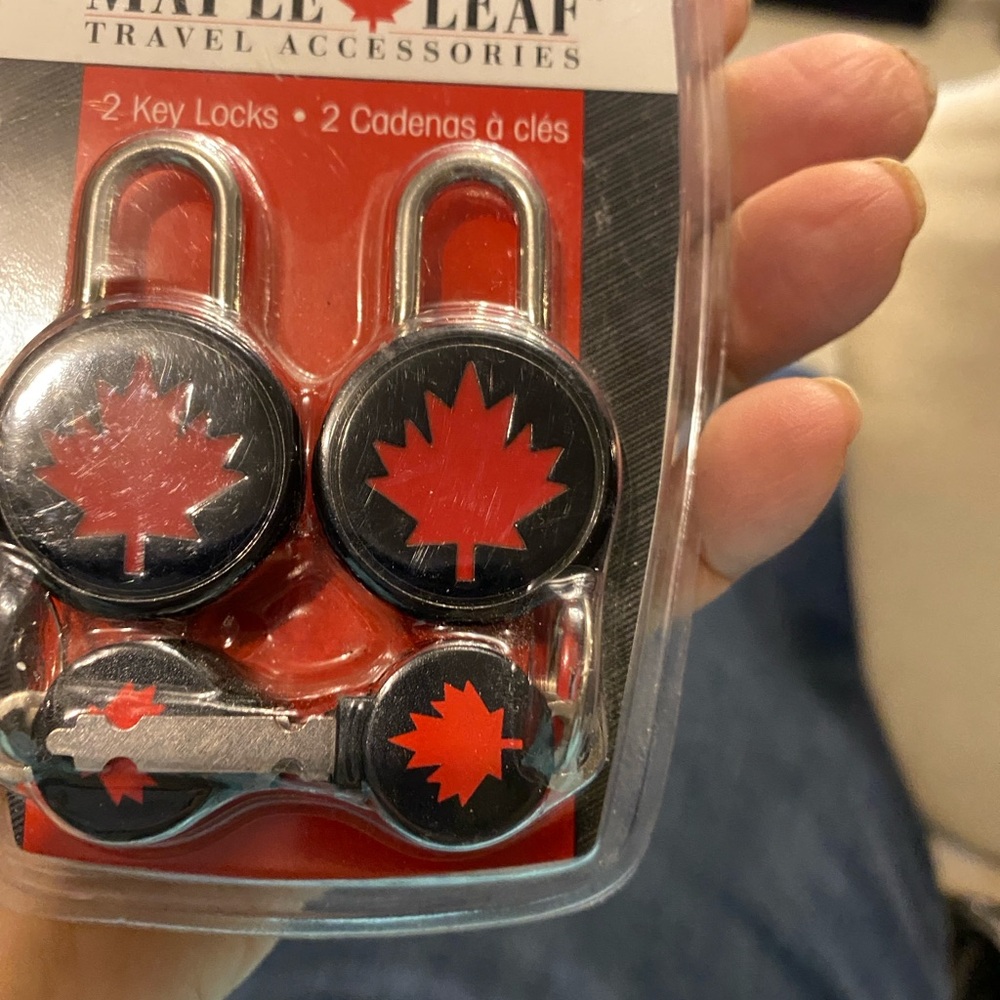 Travel Accessories Key Locks - Black and Red